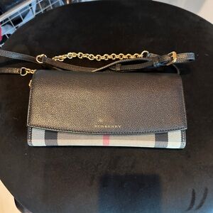 **WILLING TO NEGOTIATE PRICE** Burberry House Check Henley Chain Wallet